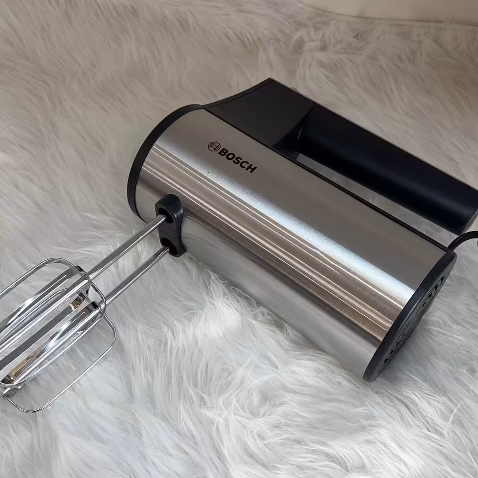 همزن دستی برقی بوش موتور سنگین با گارانتی 18 ماهه