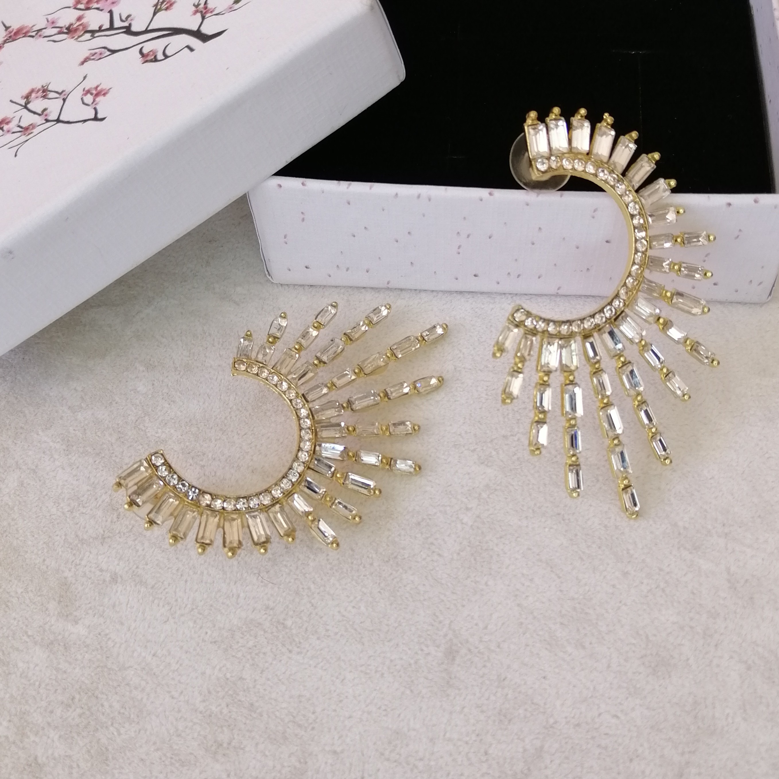 گوشواره طرح خورشید