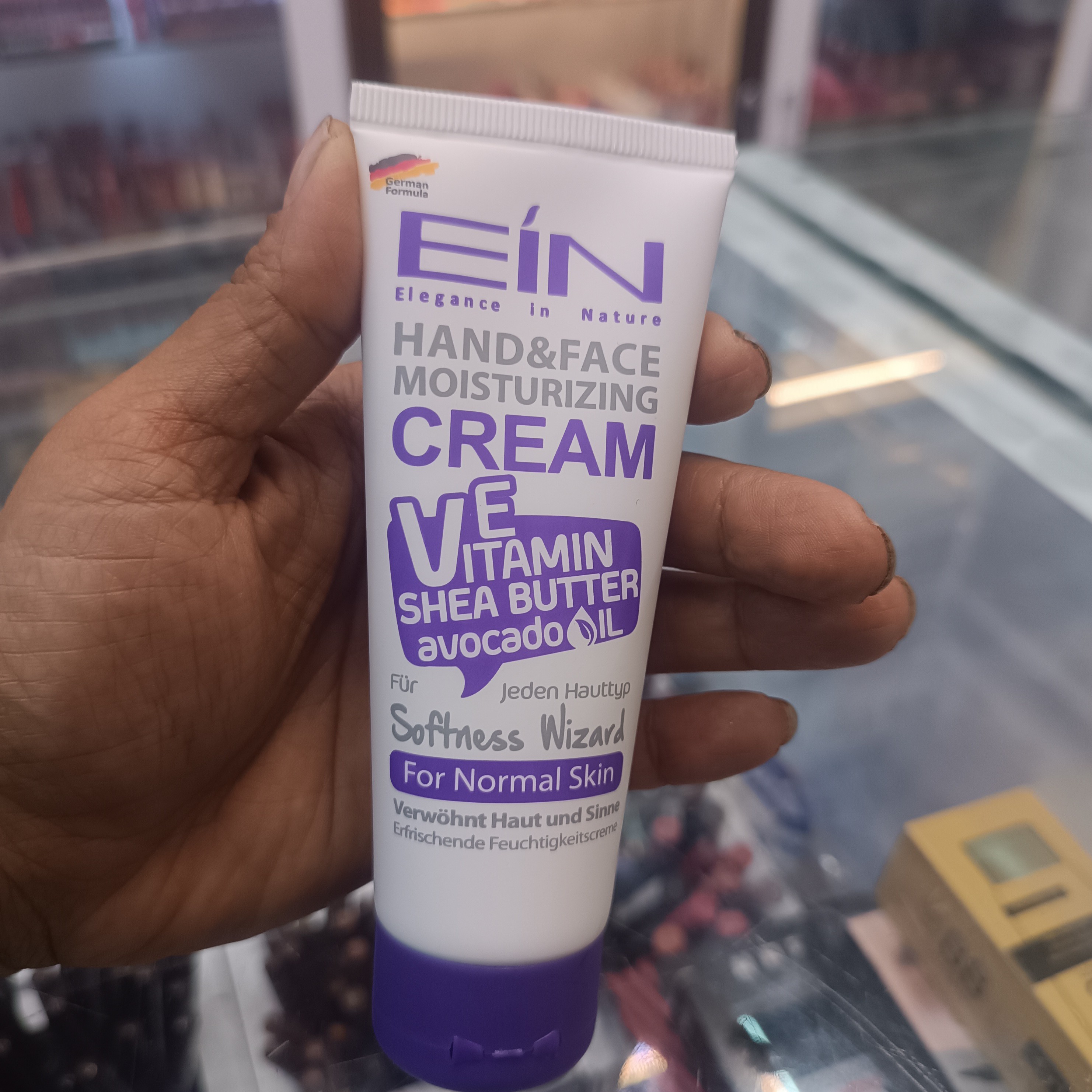 کرم دست و صورت ای آی ان مخصوص پوست نرمال

