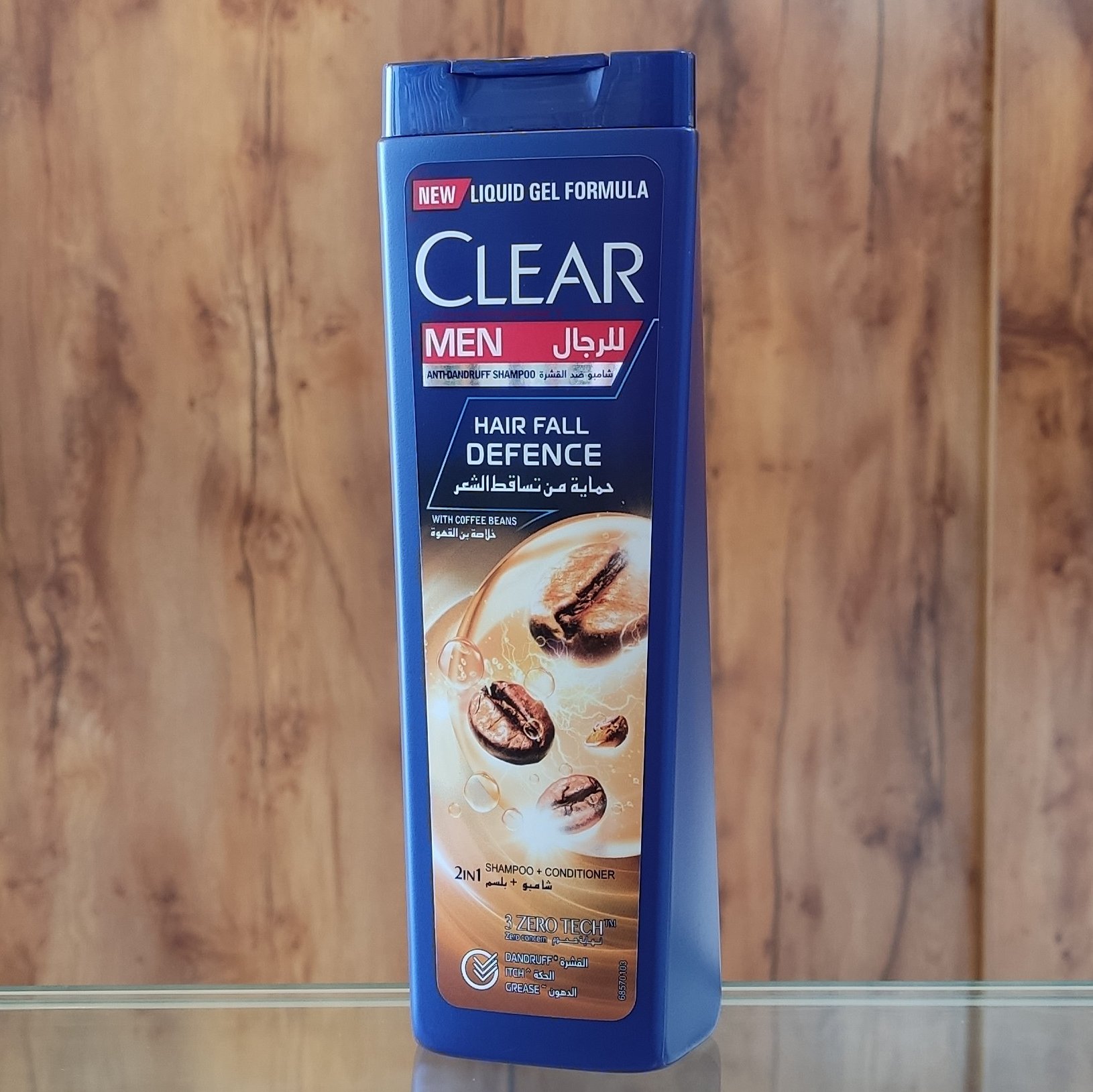 شامپو ضد شوره و تقویت کننده مو مردانه کلیر clear مدل Hair Fall Defence