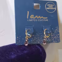 گوشواره یاقوتی اشک