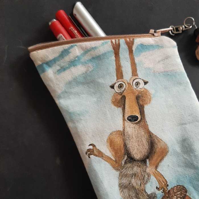 جامدادی پارچه ای طرح عصر یخبندان