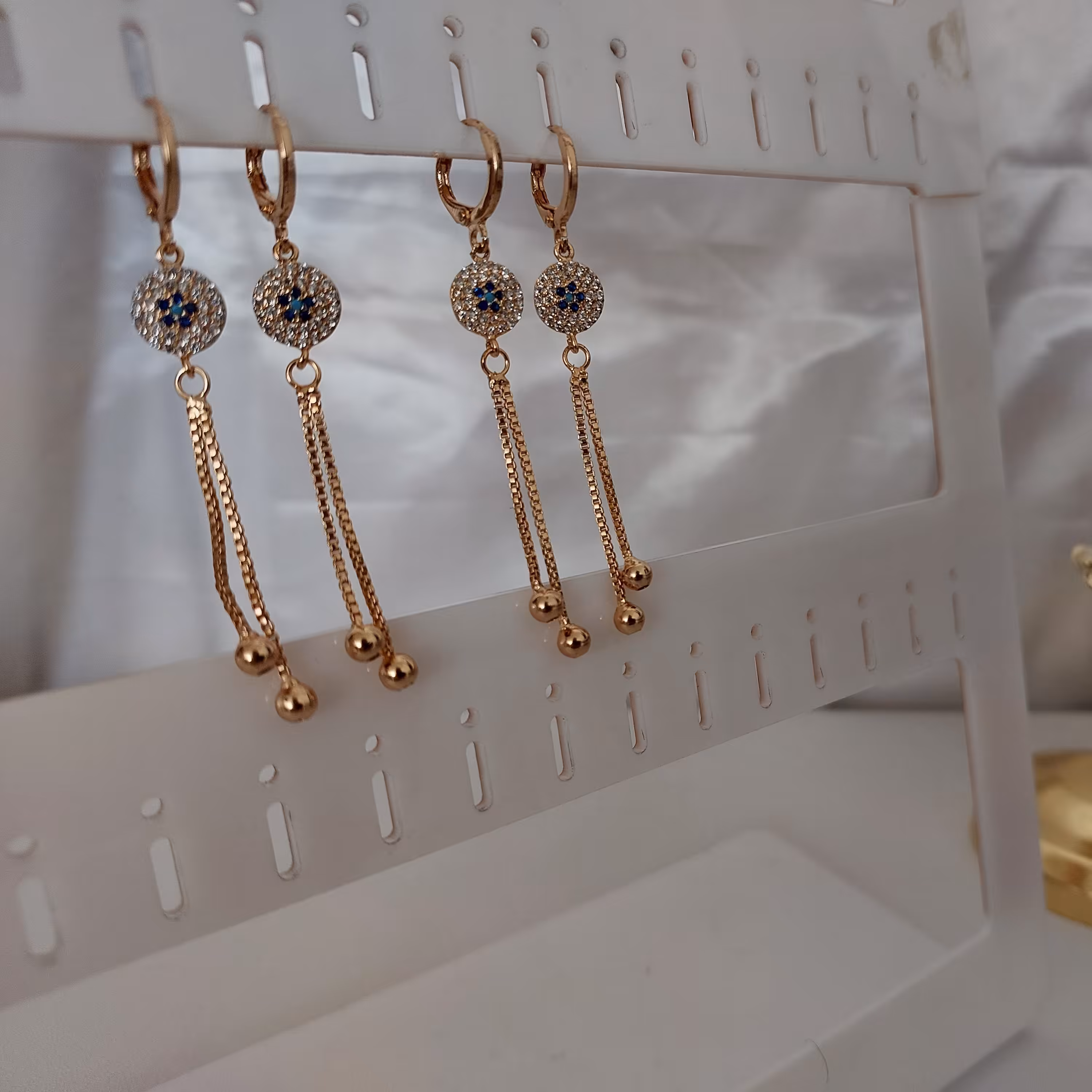 گوشواره آویزی نگینی گلدار