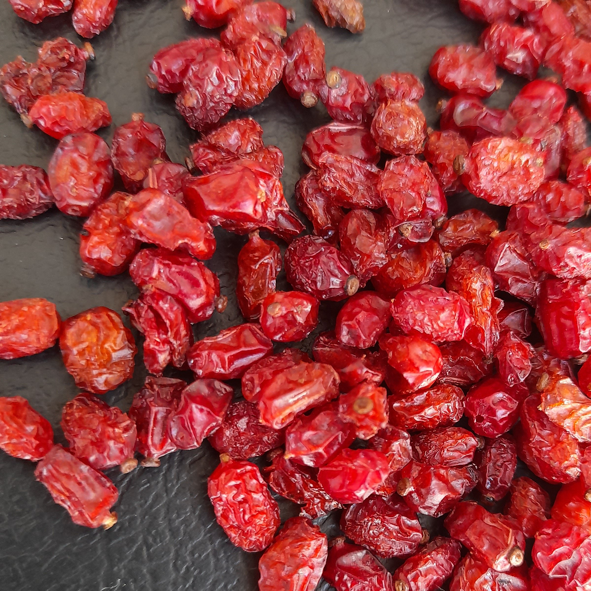 زرشک دانه اناری (یک کیلویی)