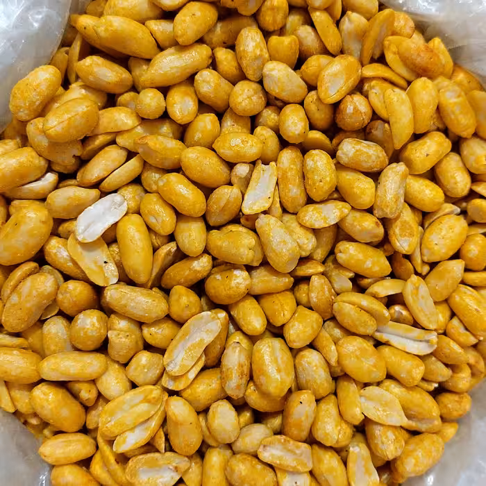 مغز بادام زمینی پوست کنده شورکرده تفت داده بسته500گرمی