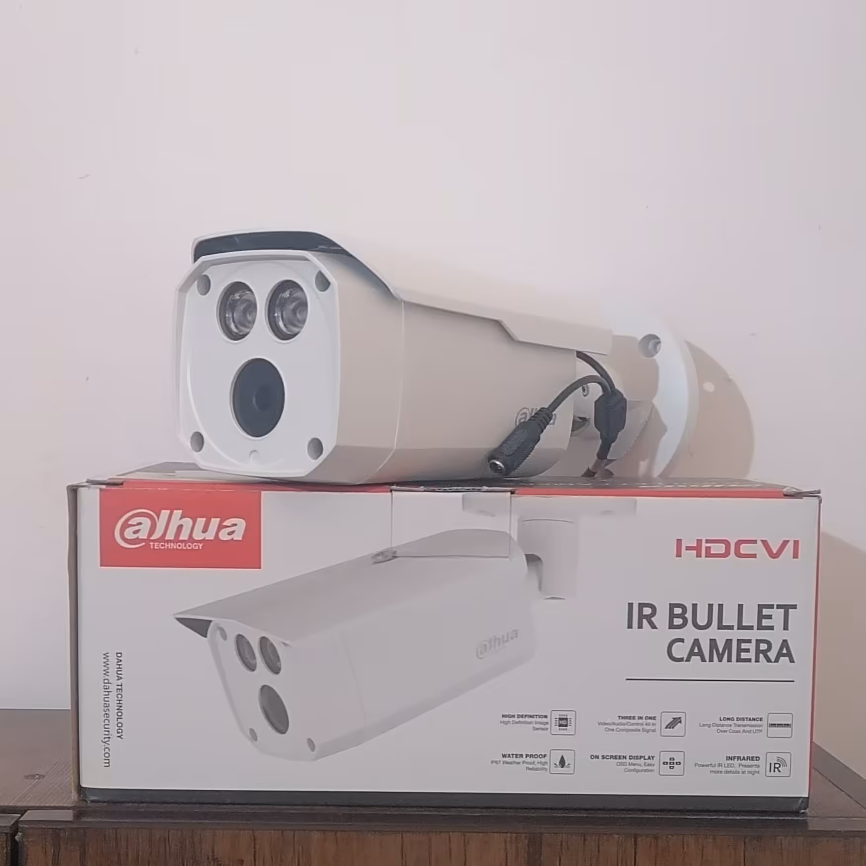 دوربین 5 مگاپیکسل بالت HD CVI داهوا