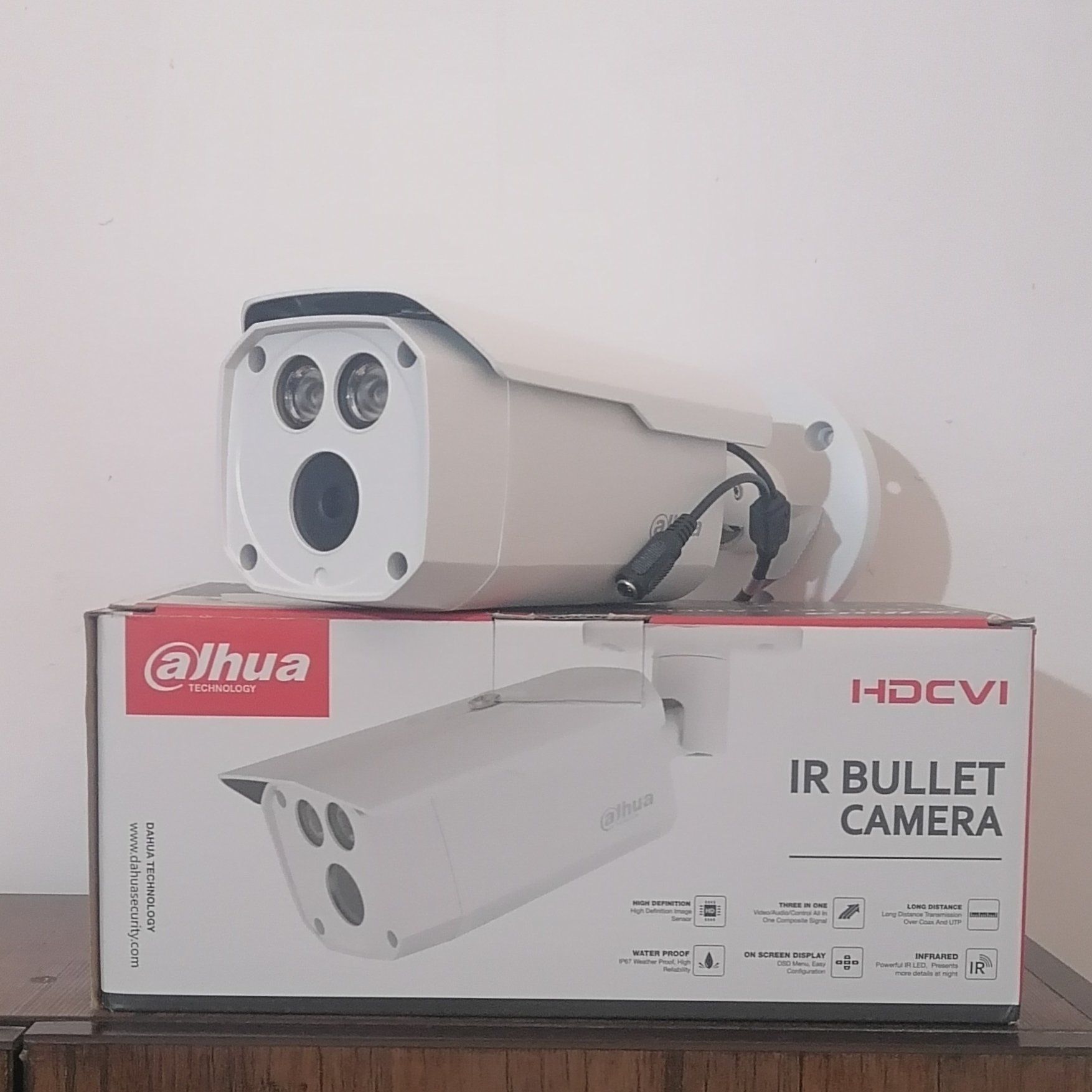 دوربین 5 مگاپیکسل بالت HD CVI داهوا