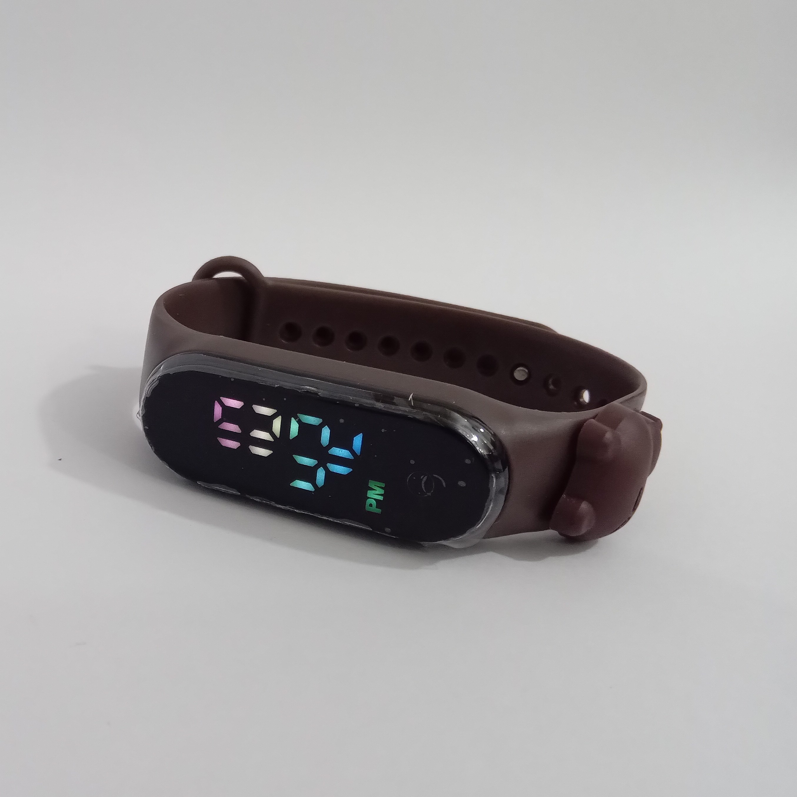 ساعت هوشمند قهوه ای