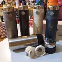 فلاسک یا فلاکس 500 میل قفل دار  با درب آسان نوش 6 ساعت سرد و گرم
75در 75 در 237 میلیمتر  