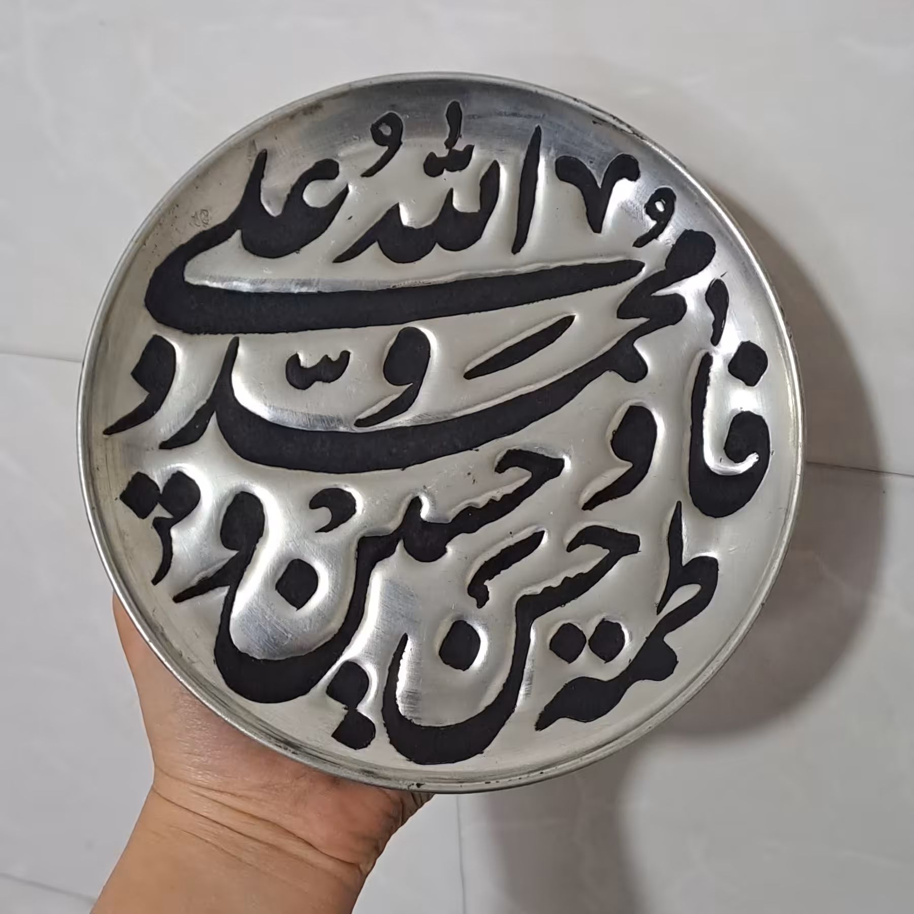 تابلوی قلمزنی سایز 20 ،پنج تن  ، بدون قاب ، قبول انواع سفارشات 