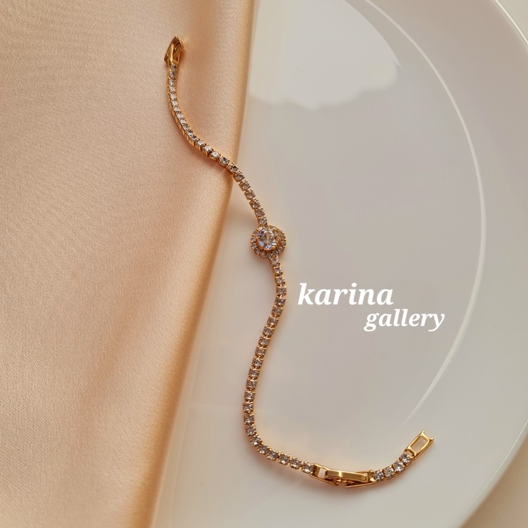 دستبند نگین دار  کاملا مشابه طلا رنگ طلایی