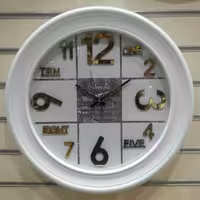 ساعت دیواری سودا موتور آرام گرد عرض 60، جنس بدنه پلاستیک شماره برجسته 