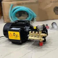 کارواش صنعتی ایتو مدل QM-180
ولتاژ کاری 220 ولت
توان دستگاه 1100 وات
