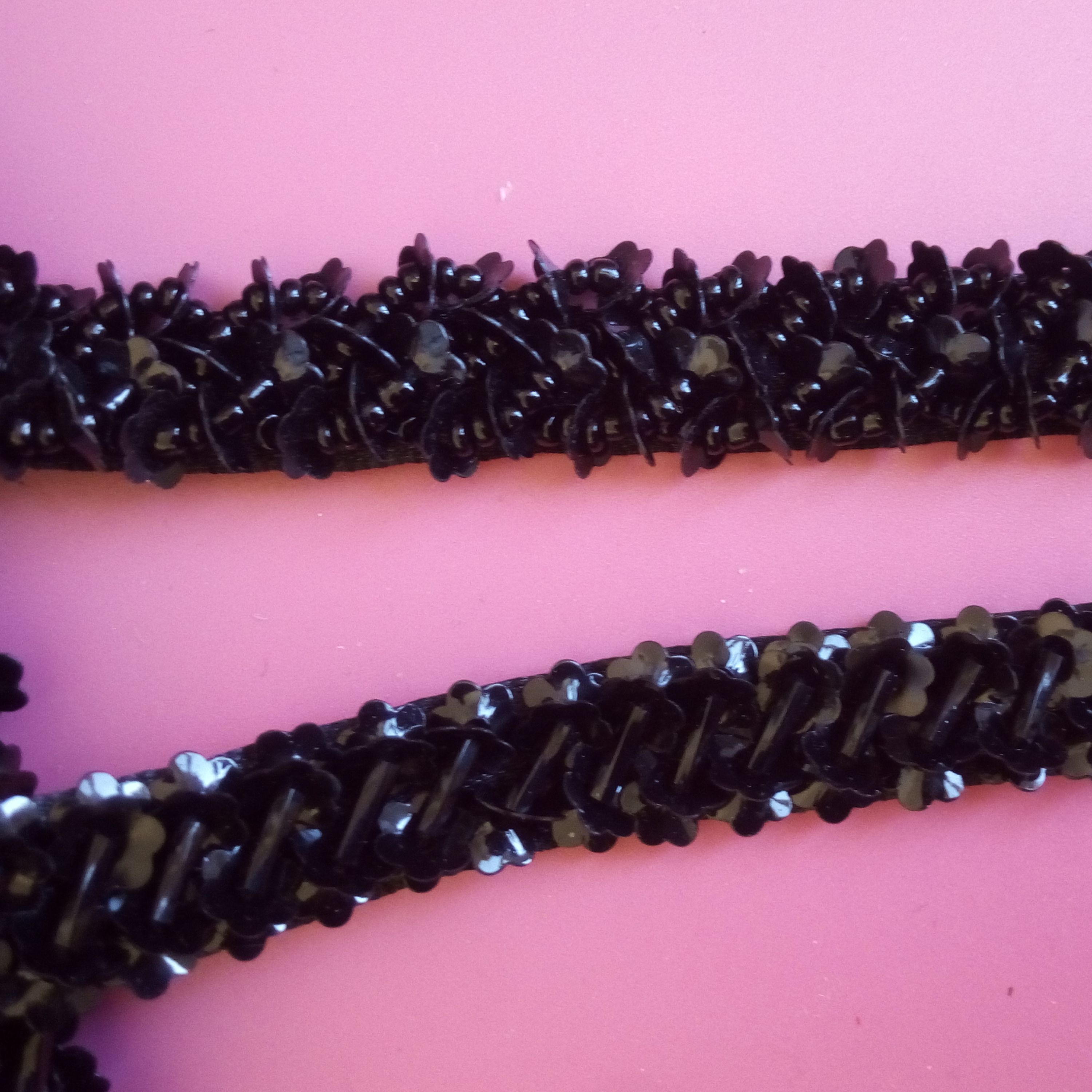 نوار تزیینی لباس