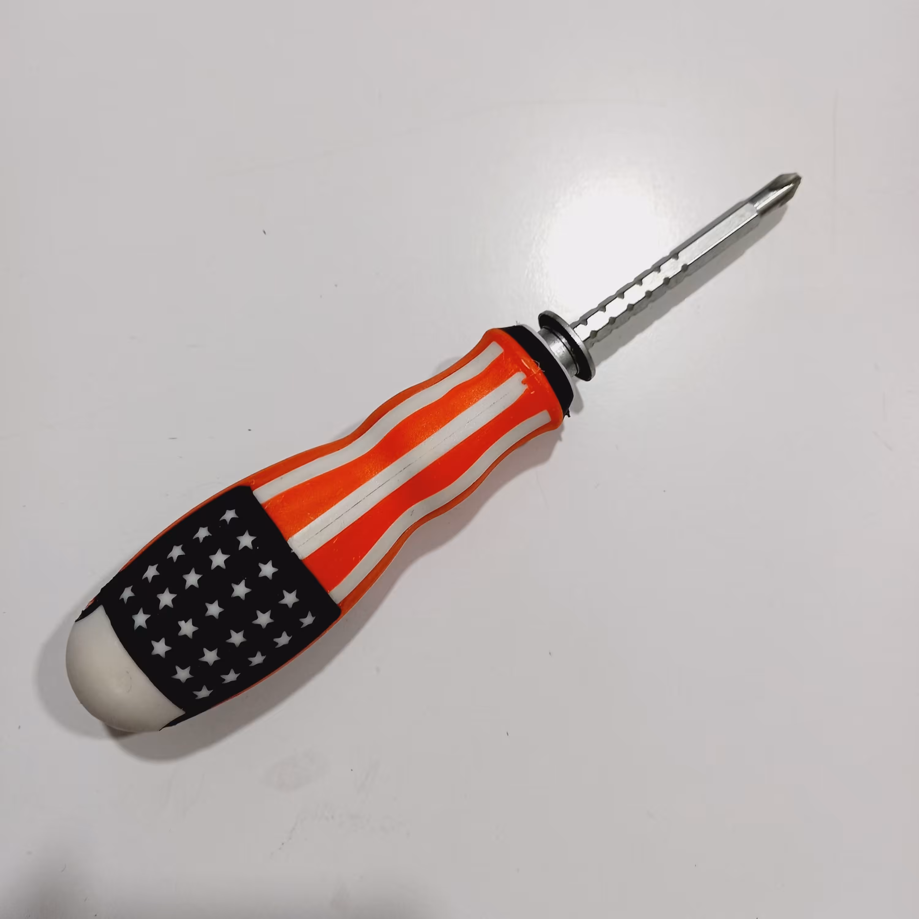 پیچ گوشتی قابل تعویض دوسو چهارسو دسته ارگونومیک