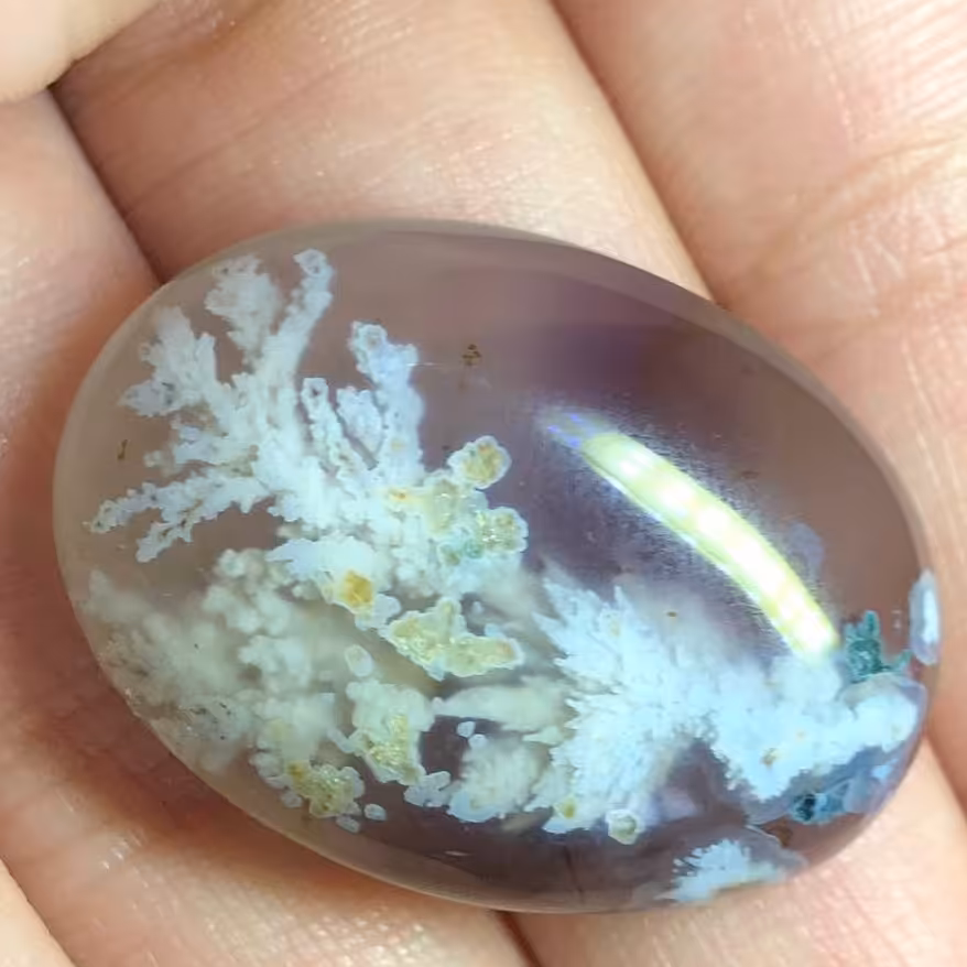 نگین شجر شکوفه با شکوفه های زیبا و مشخص با طرحی زیبا و چشم نواز با تراش بیضی کد 69