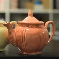 قوری زعفران 2کاپ سرامیکی
تک جعبه ارسال رنگ رندوم و ارسال رایگان