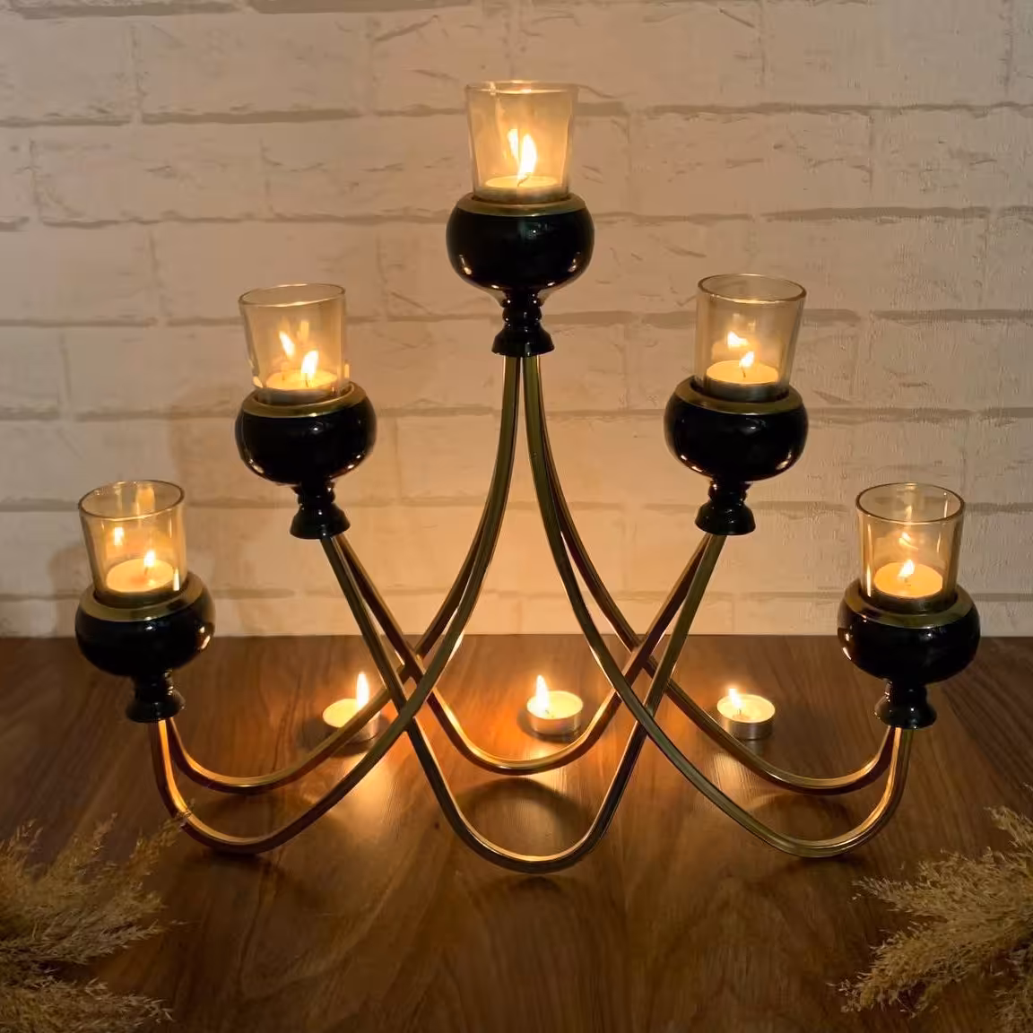 جاشمعی هرمی مشکی طلایی وطلایی هزینه ارسال به عهده مشتری وپسکرایه