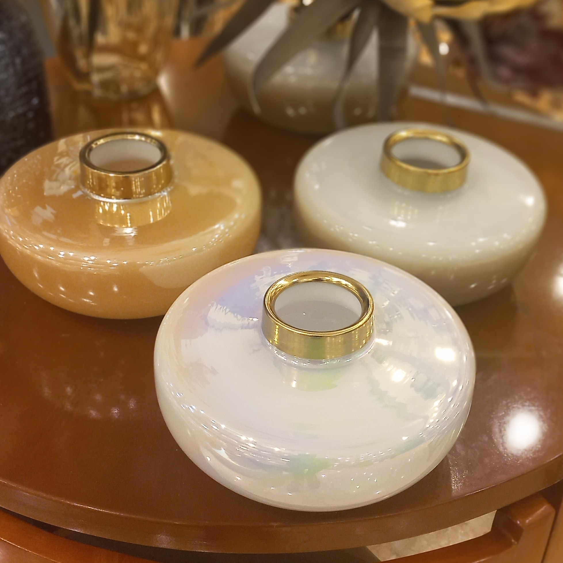 گلدان شیشه ای