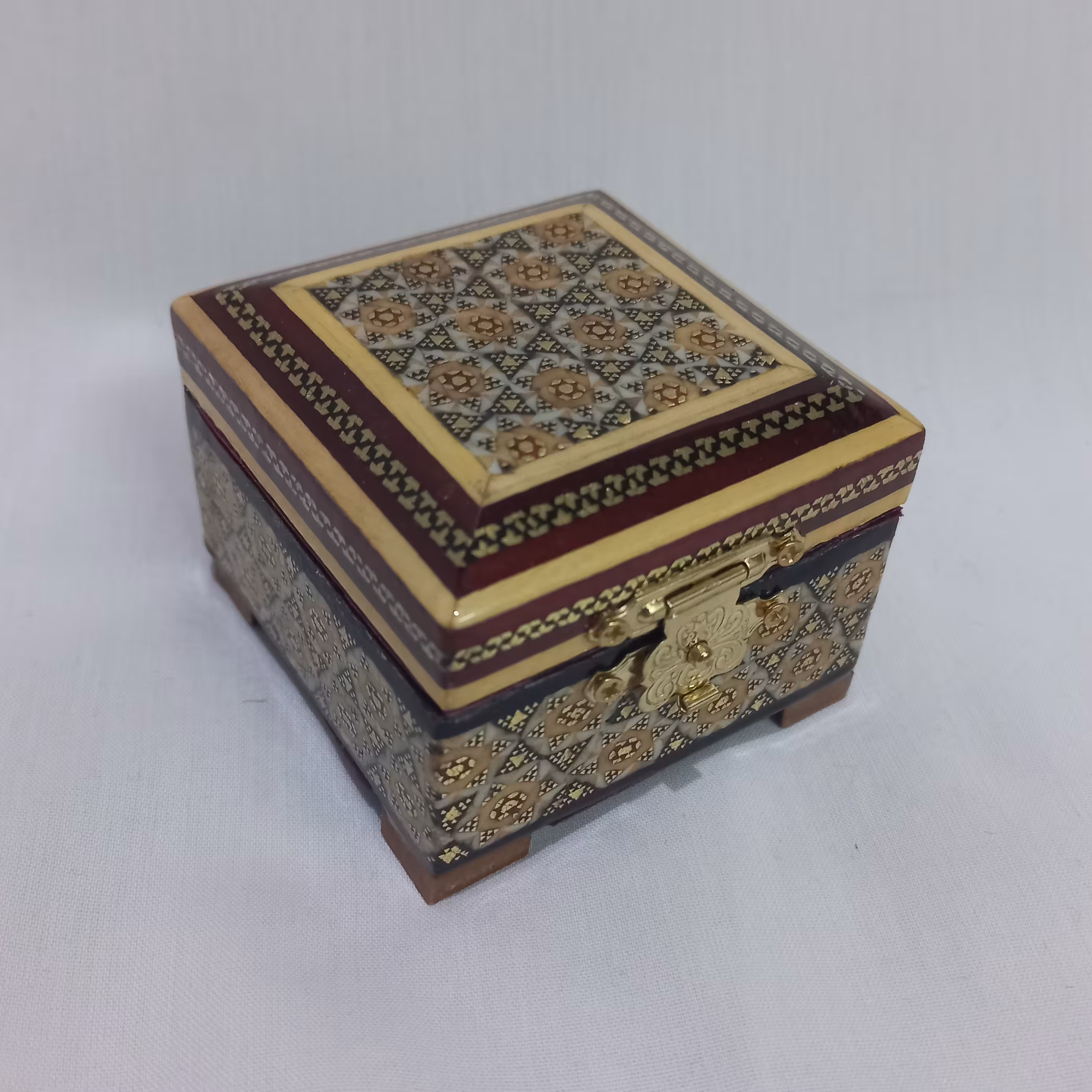 جعبه جواهراتی خاتم