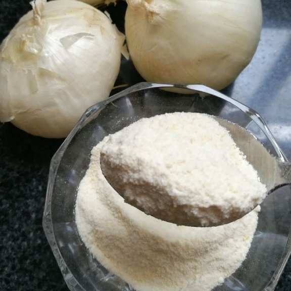 پودر پیاز سفید و شیرین در بسته های 200 گرمی