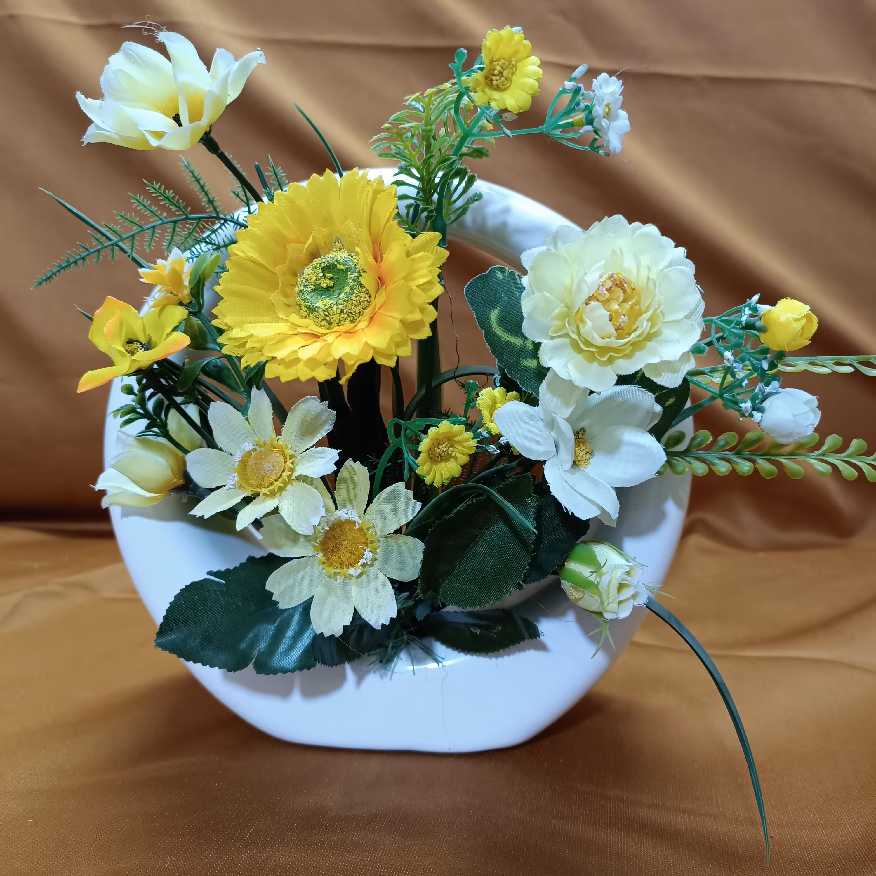 حلقه ی گل رومیزی (زرد  متوسط)