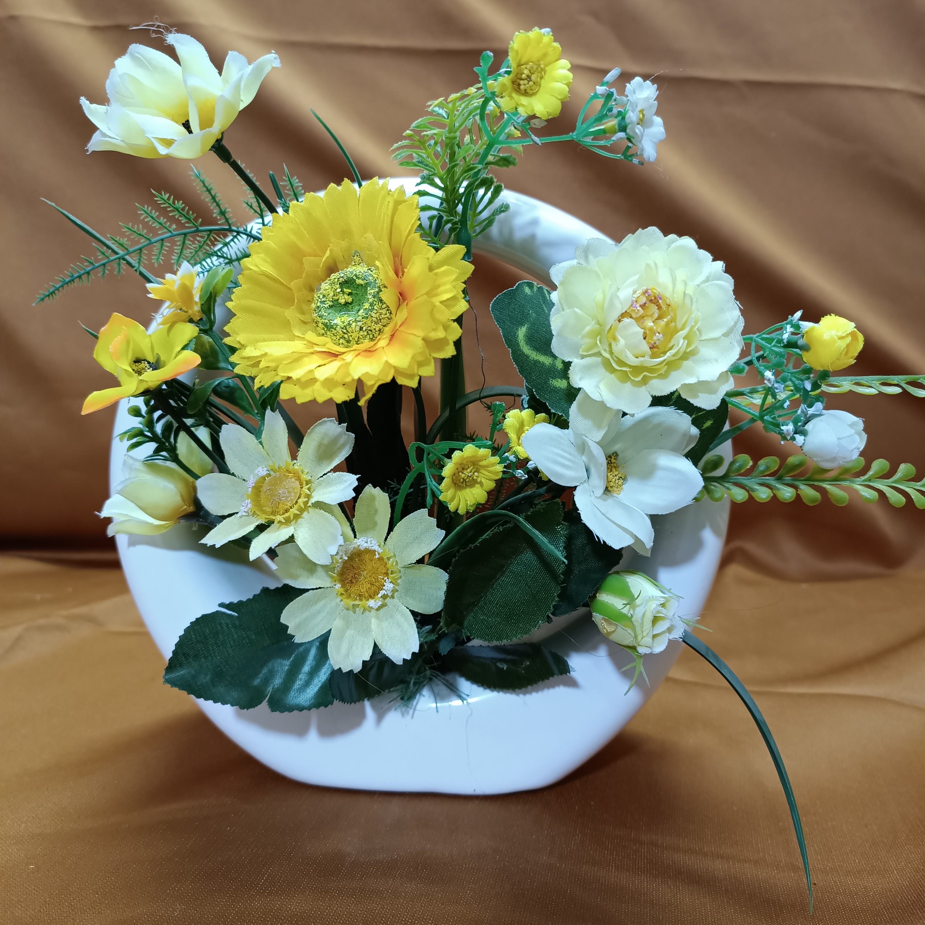 حلقه ی گل رومیزی (زرد  متوسط)