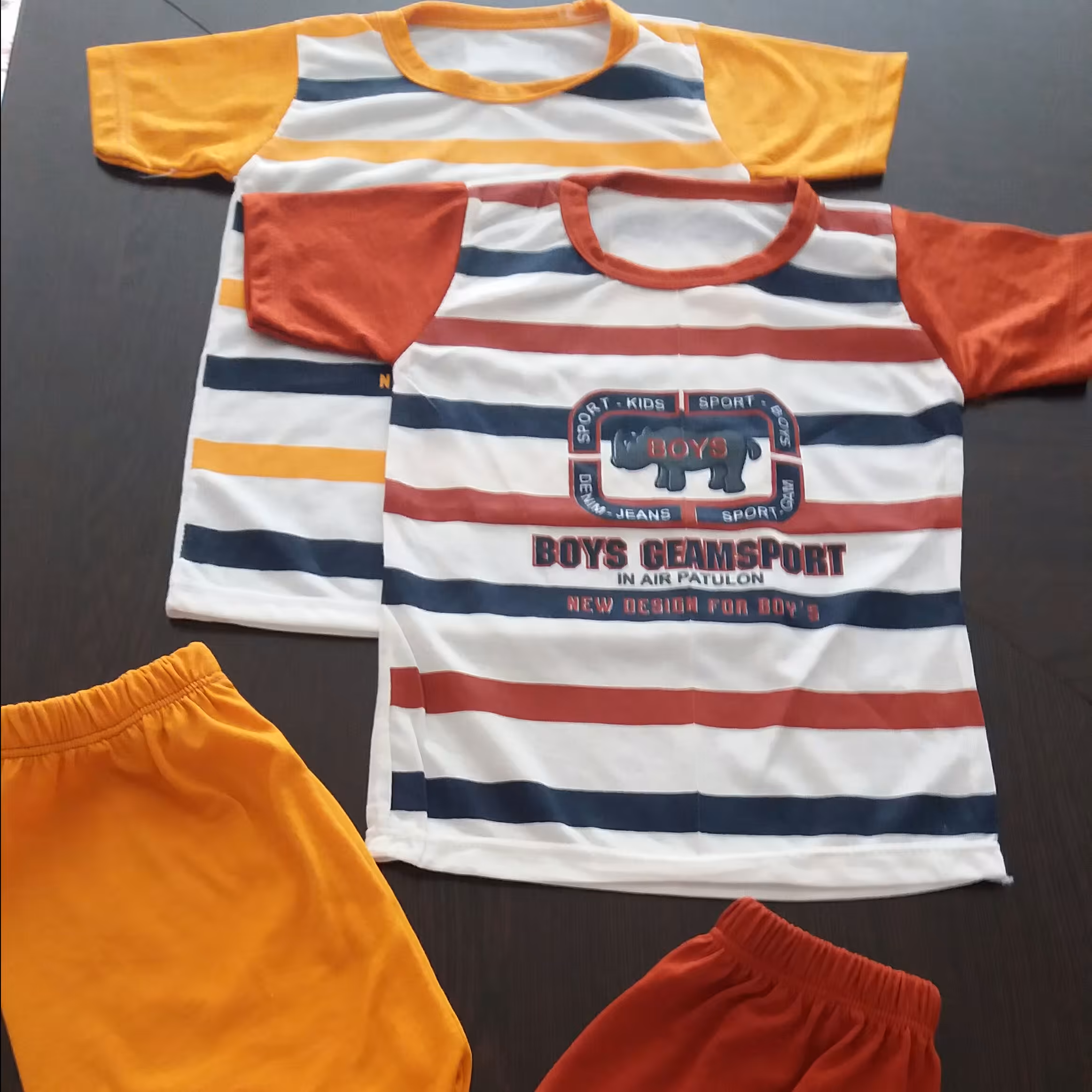 ست تیشرت شلوارک