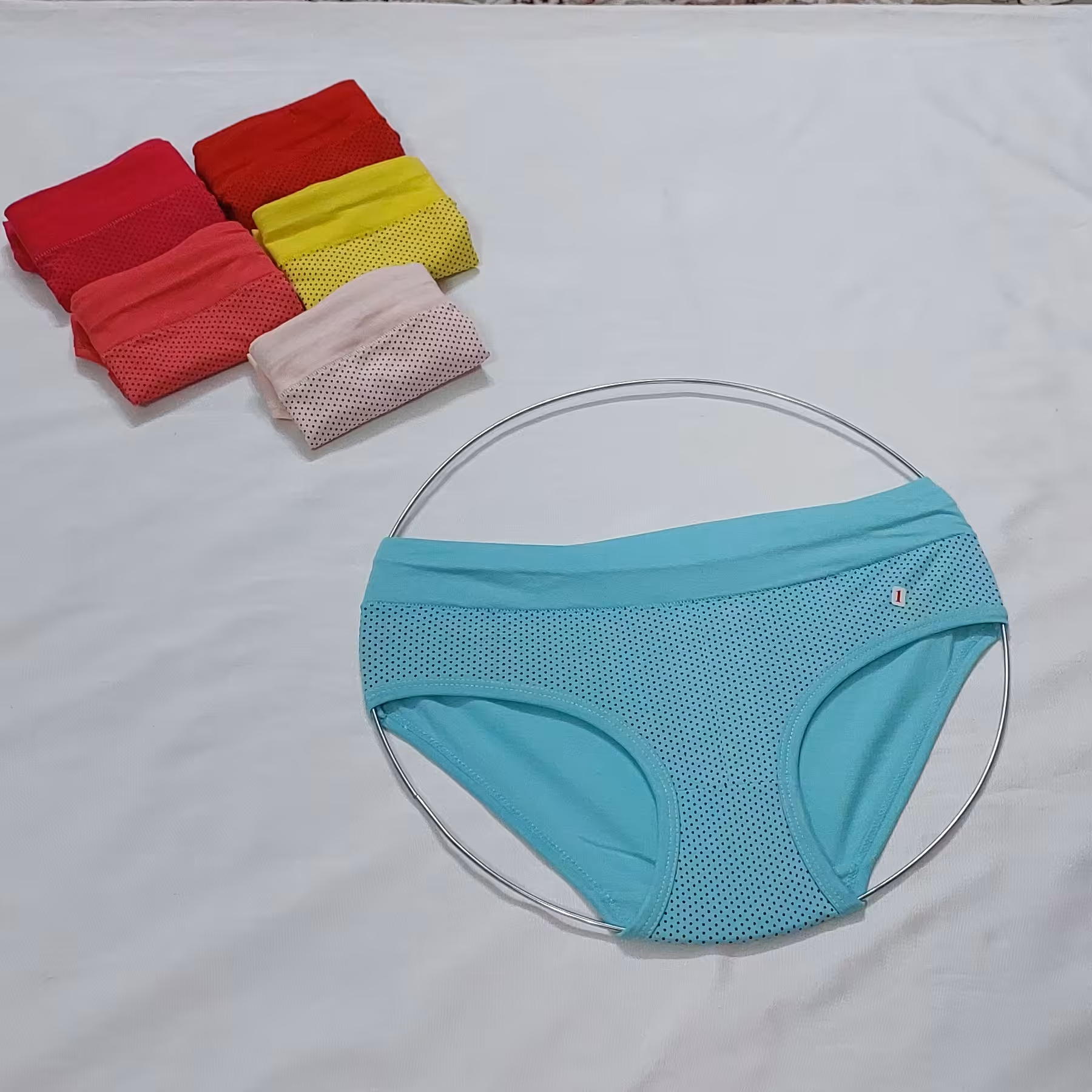 شورت کمر گنی