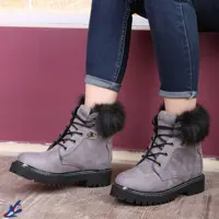 بوت خزدار دخترونه بسیار شیک و زیبا و با کیفیت تضمینی