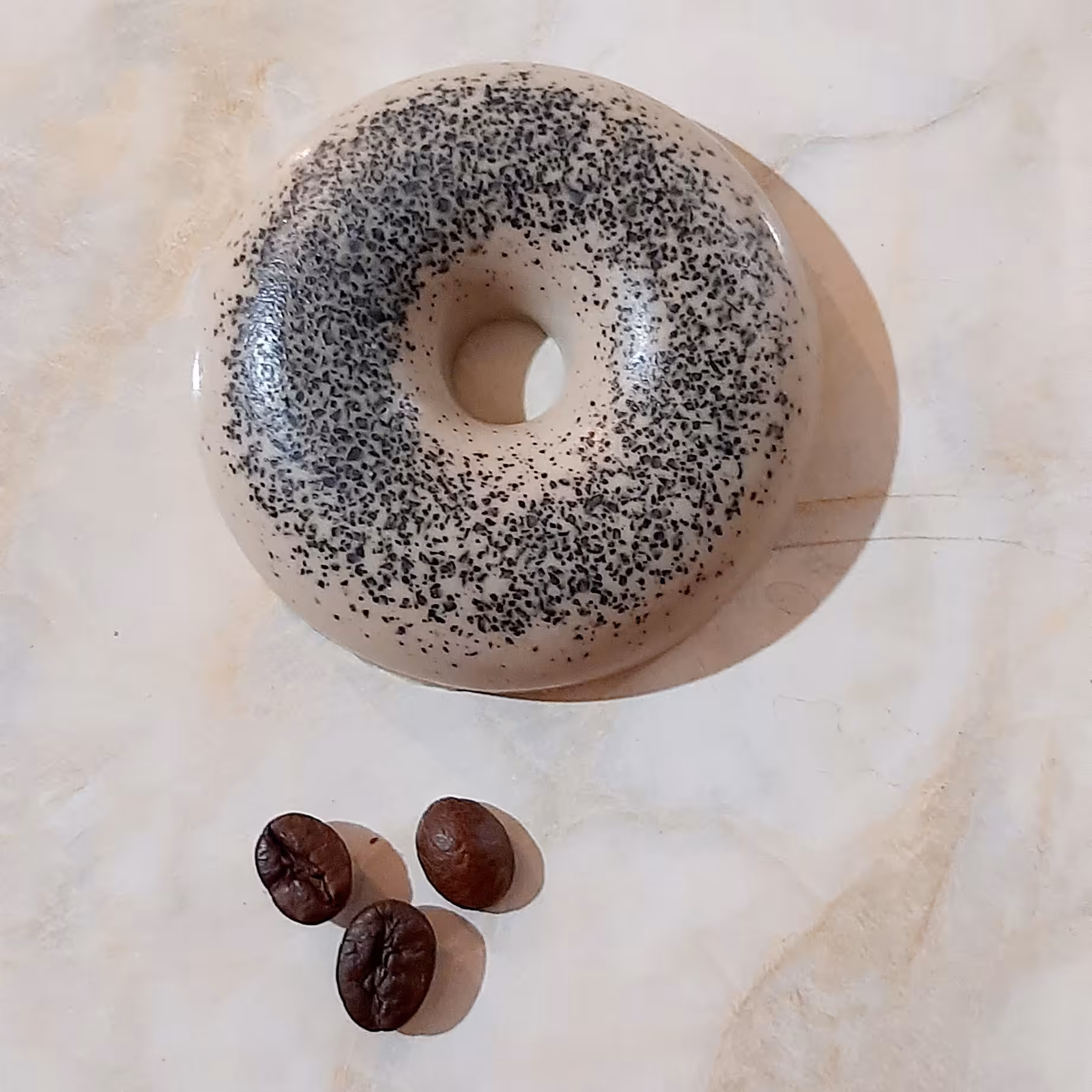 صابون اسکراب دست ساز قهوه ( گلیسرینه) طرح دونات