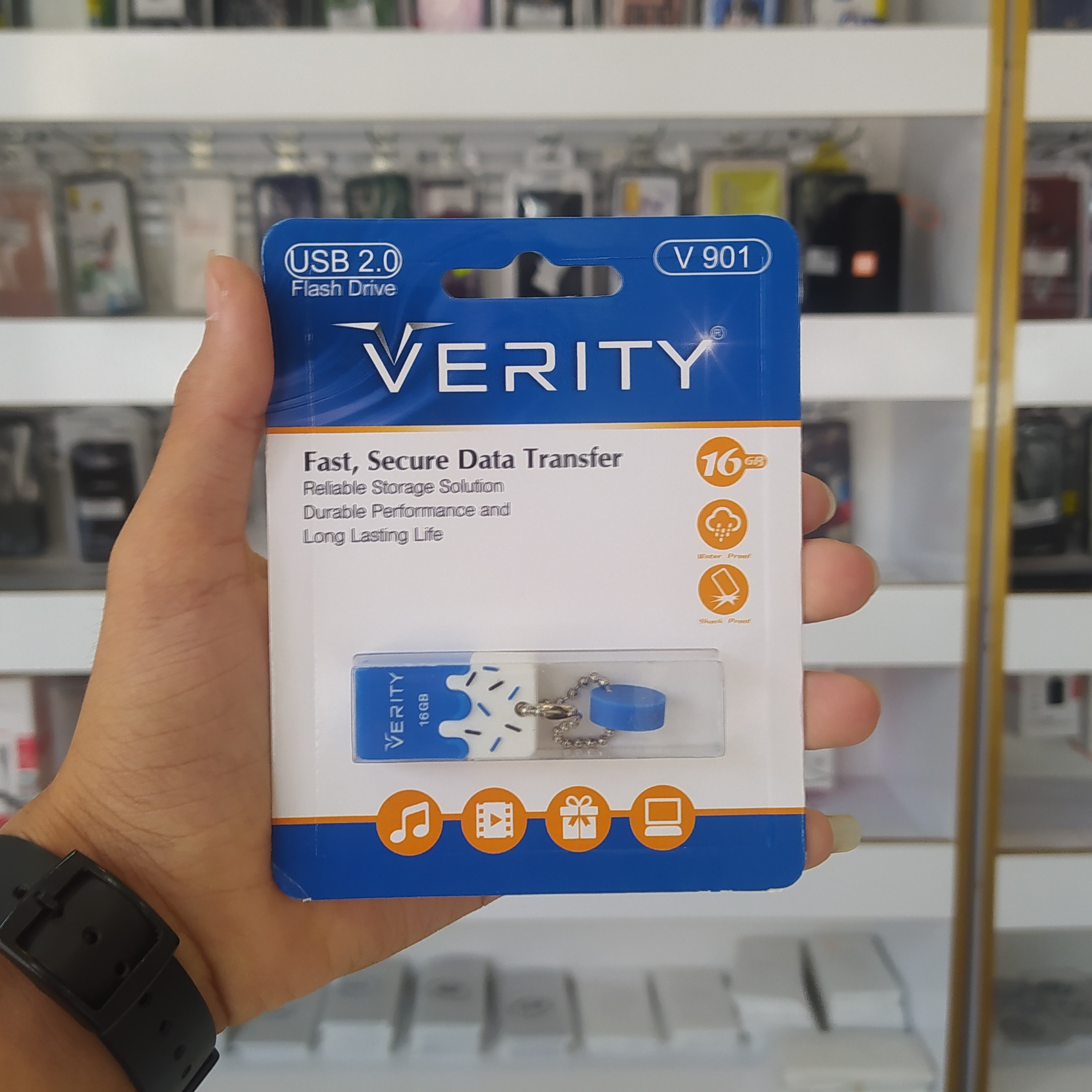 فلش مموری 16گیک برند VERITY- مدل v901- رابط USB2.0