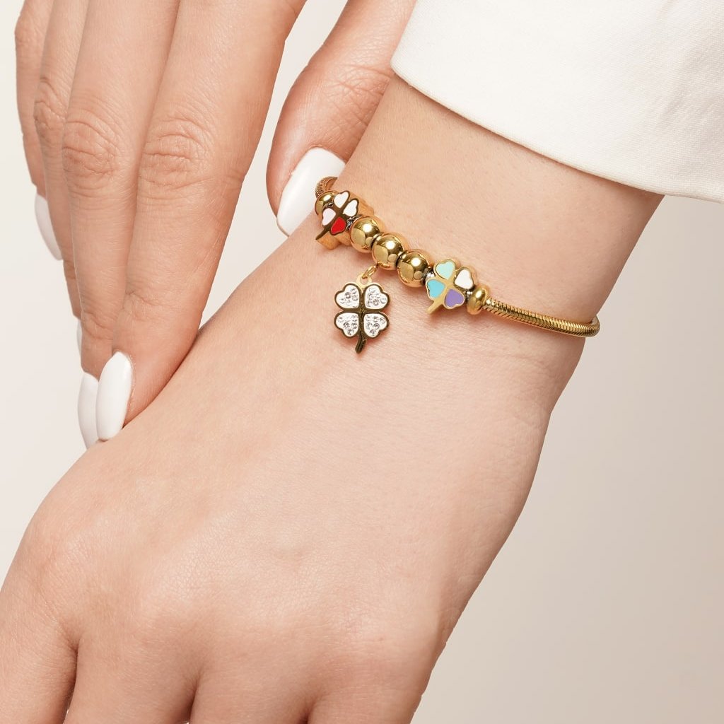 دستبند استیل طزح شبدر‌چارم دار