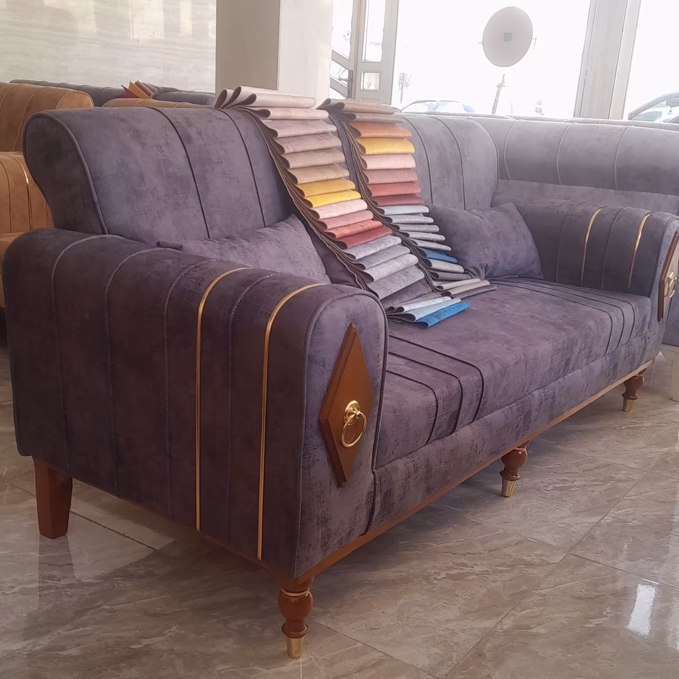 مبل راحتی اسکارلت گل رز 7 نفره پس کرایه و ارسال به مقصد 