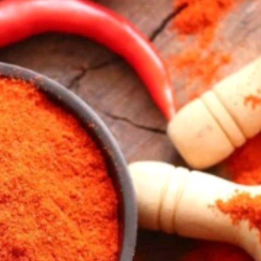 فلفل قرمز درجه یک خارجی بسیار تند وباکیفیت با بسته بندی پیشنهادی شما 