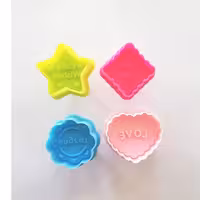 کاتر  فشاری شیرینی پلاستیکی تکی