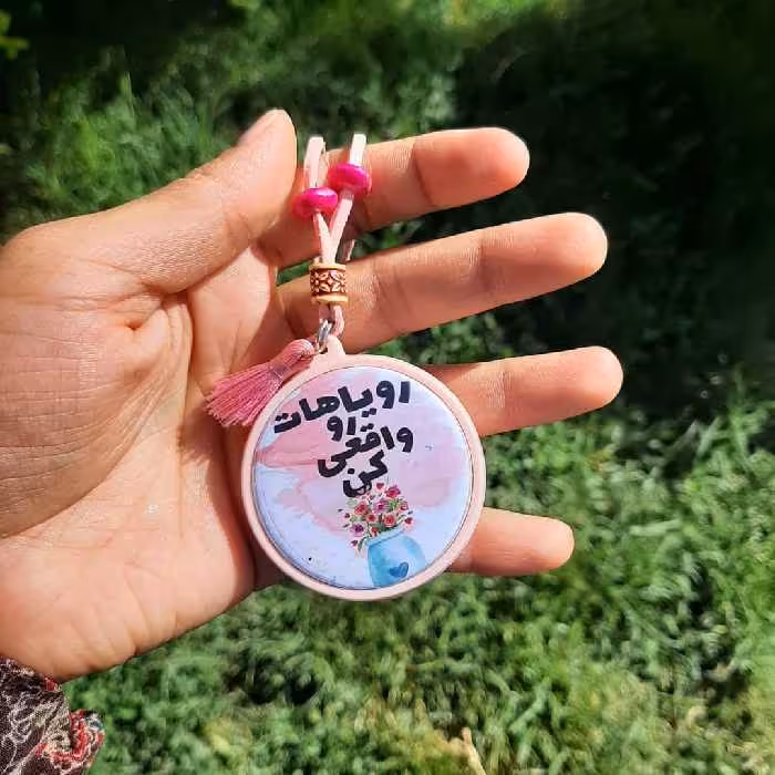 آویز ماشین دو طرفه پیکسلی ،هدیه کادو، روز زن ،روز مرد ،روز عشق سالگرد ازدواج ،تبلیغاتی 