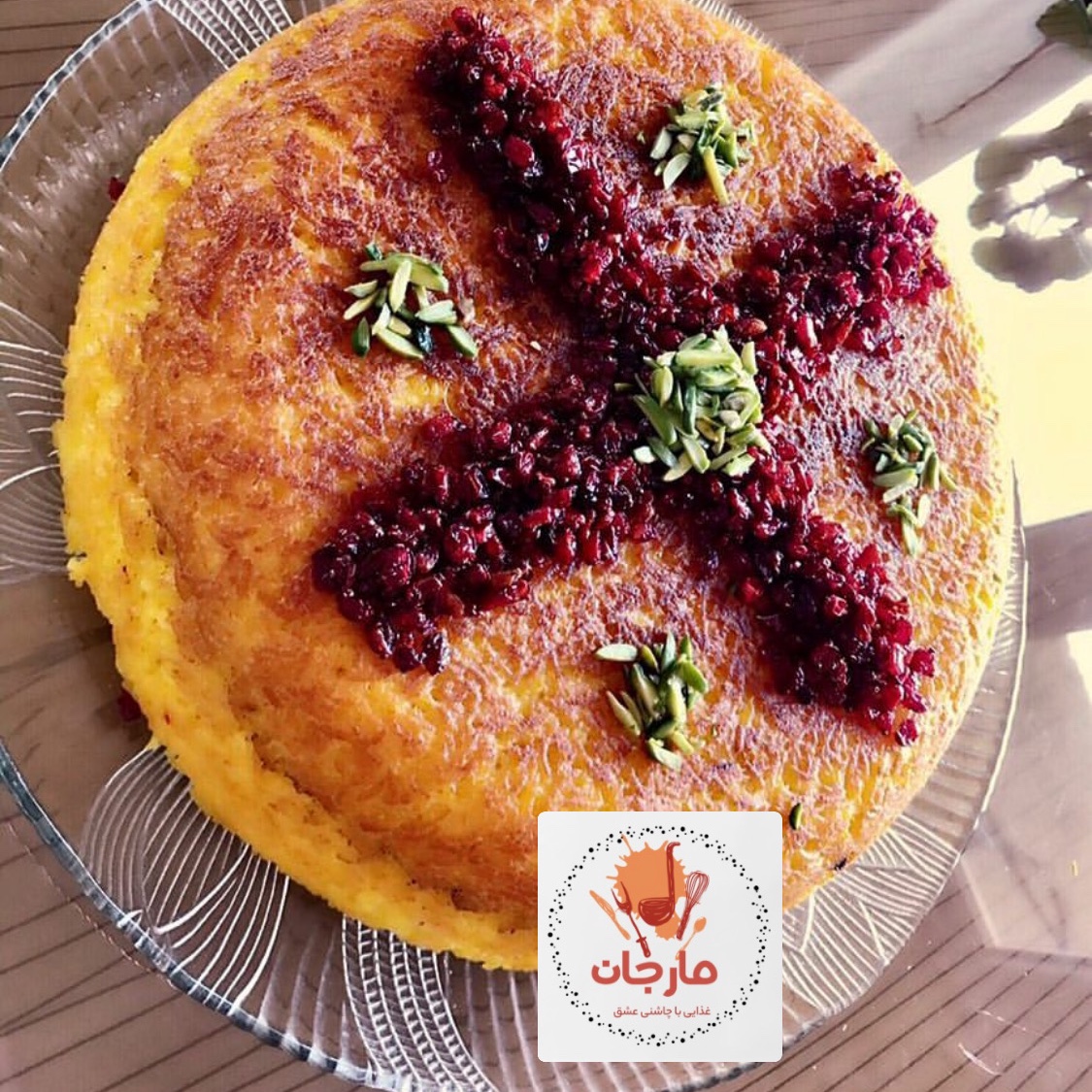 تهچین مجلسی با گوشت و قارچ