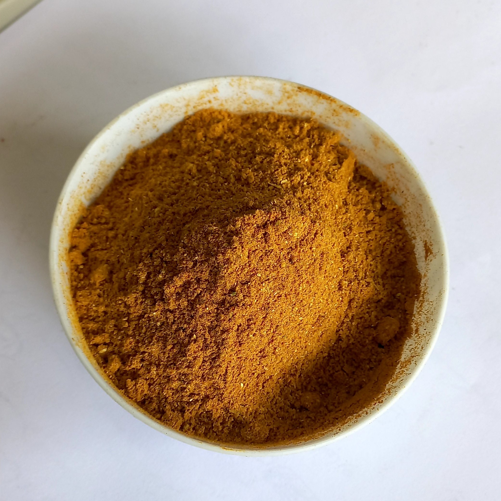 ادویه مرغ و ماهی درجه یک