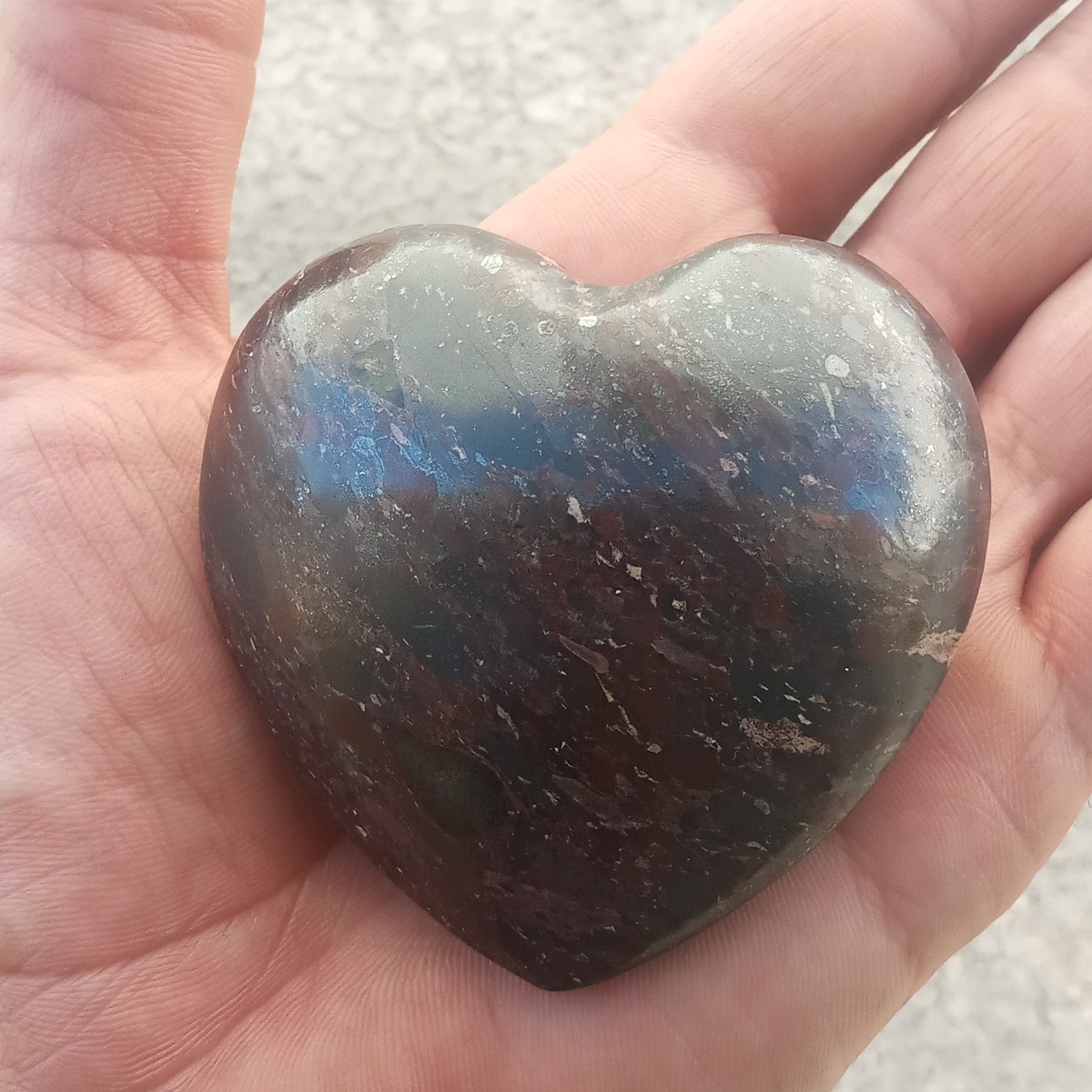 قلب کلکسیونی حدید جاسپر  مناسب دکور  و به وزن 229 گرم