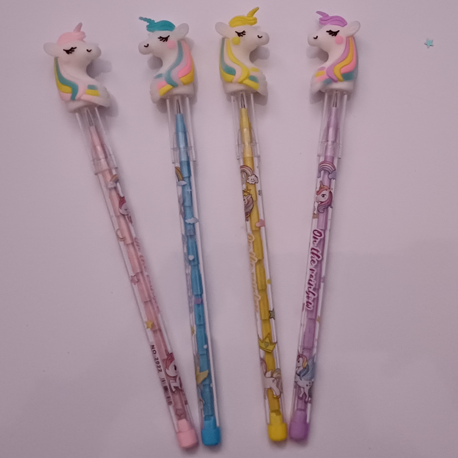 مداد فشنگی فانتزی اسب تک شاخ با سری سلیکونی در 4 رنگ 