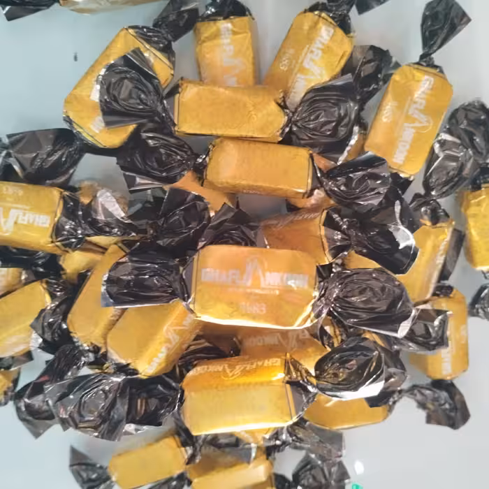 شکلات تلخ 83 درصد قافلانکوه نیم کیلویی
