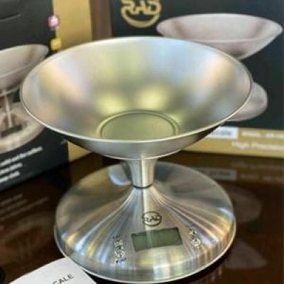 ترازو آشپزخانه گیلاسی Rad مدل 1455