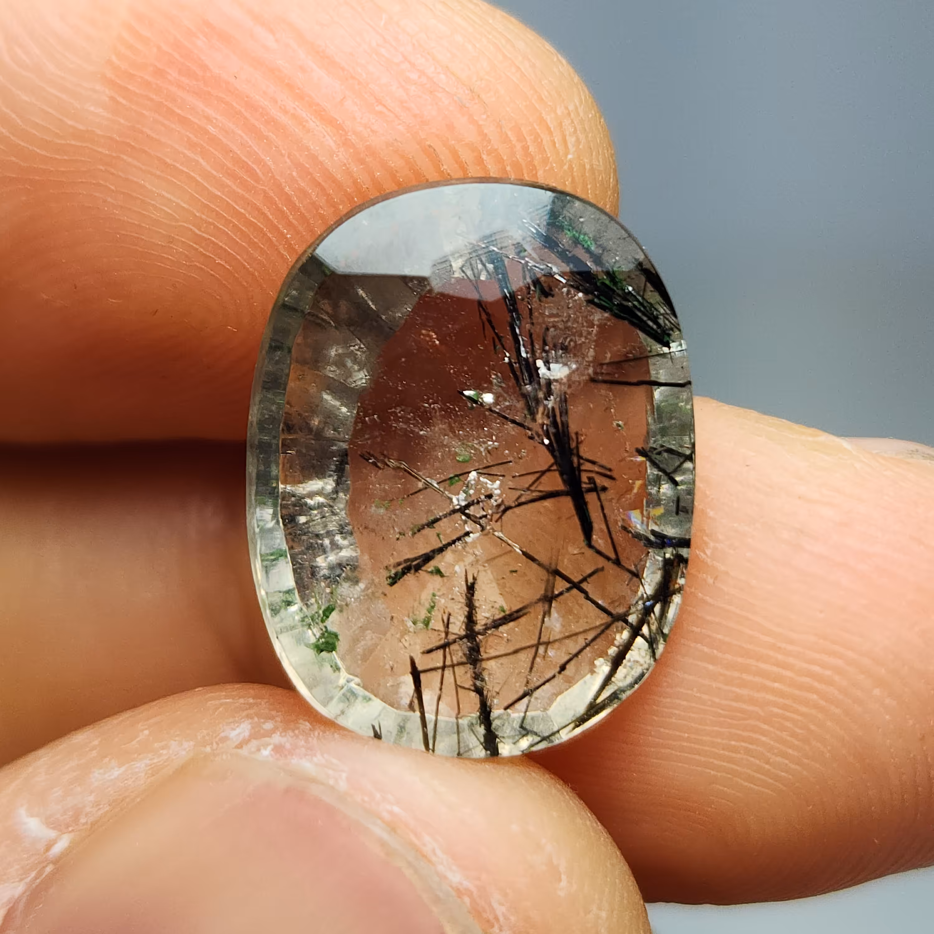 نگین کوارتز روتایل جواهری اصل و طبیعی (دُر مودار) 