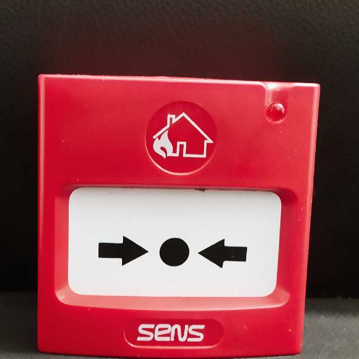 شستی اعلام حریق متعارف برگشت پذیر برند سنس 