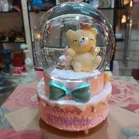 گوی برفی موزیکال پمپی بزرگ خارجی خرس و کیک تولد