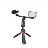 کیت تولید کننده محتوا همراه نور و میکروفون کامیکا Comica CVM-VM10-K5
