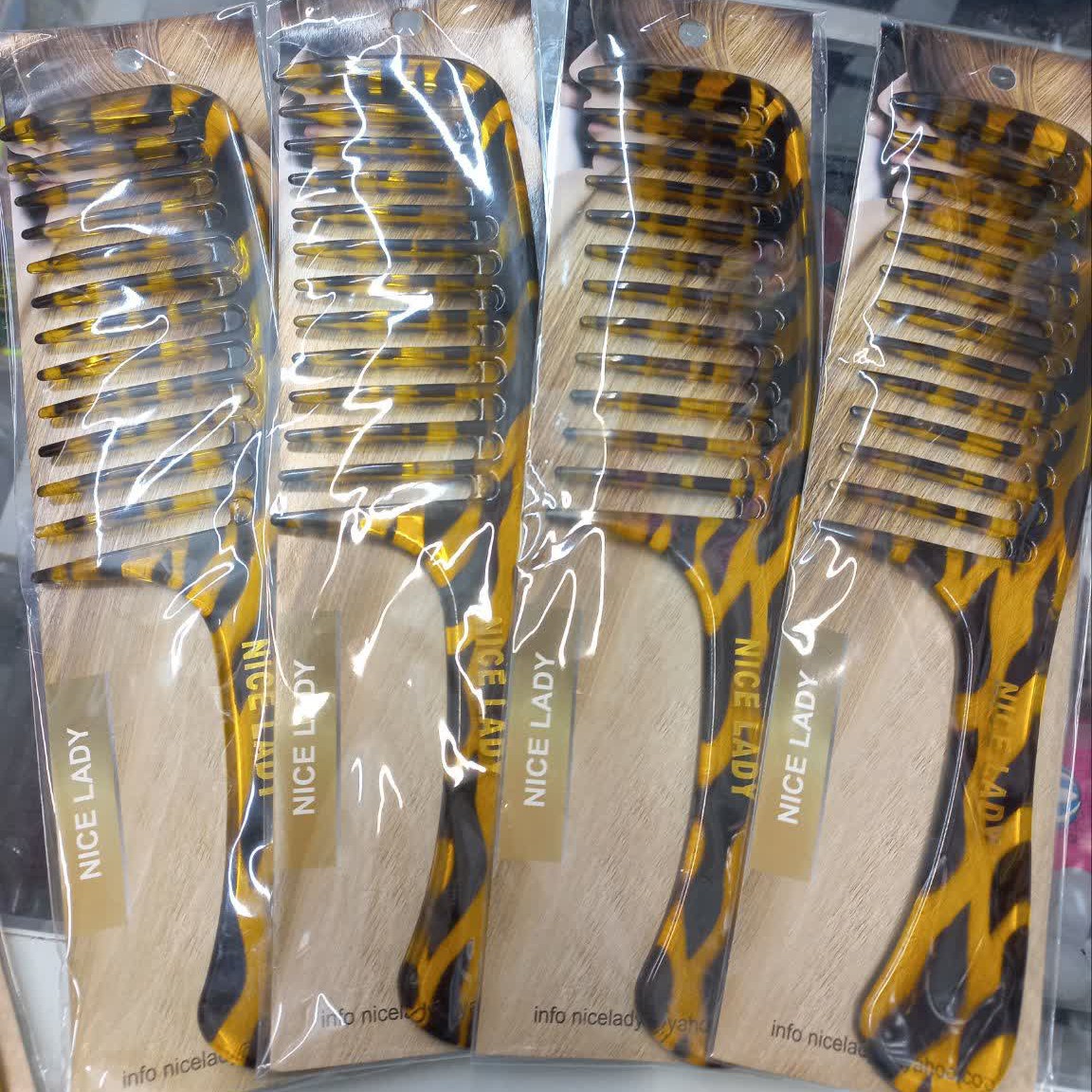 شانه پلنگی دانه درشت 