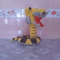 عروسک مار بافتنی 