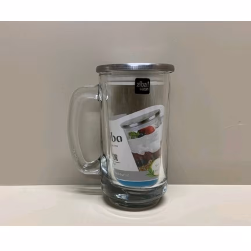 لیوان درب دار